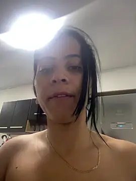 Issis2000 online show from July 14, 2026, 3:00 am