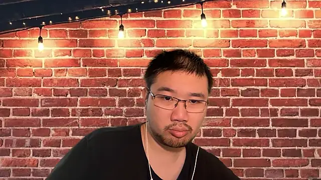 Snapshot of jasonryu2025 chatting on March 8, 2026, 10:07 am jasonryu2025 online show from March 8, 2026, 10:07 am