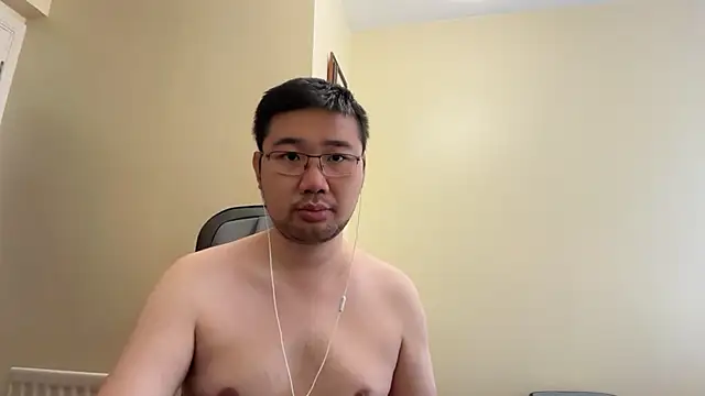 Snapshot of jasonryu2025 chatting on May 26, 2026, 10:35 am jasonryu2025 online show from May 26, 2026, 10:35 am