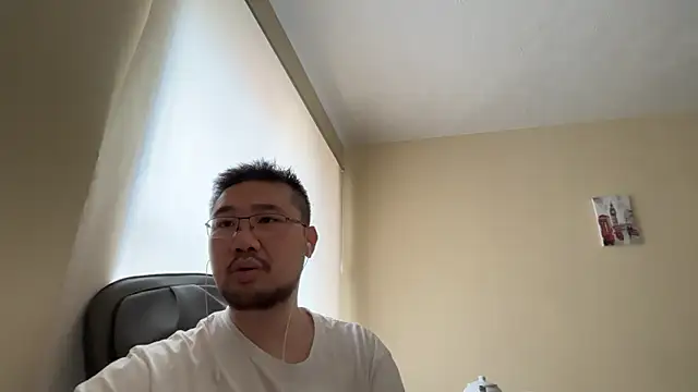 Snapshot of jasonryu2025 chatting on March 15, 2026, 11:50 am jasonryu2025 online show from March 15, 2026, 11:50 am