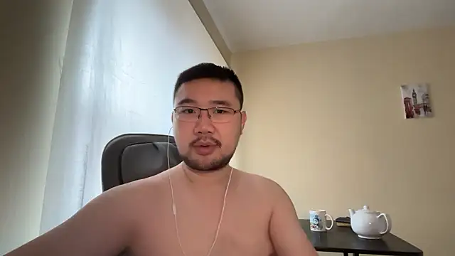 Snapshot of jasonryu2025 chatting on March 10, 2026, 10:30 am jasonryu2025 online show from March 10, 2026, 10:30 am