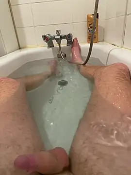 Snapshot of foudesexe23 chatting on February 23, 2026, 4:51 pm foudesexe23 online show from February 23, 2026, 4:51 pm