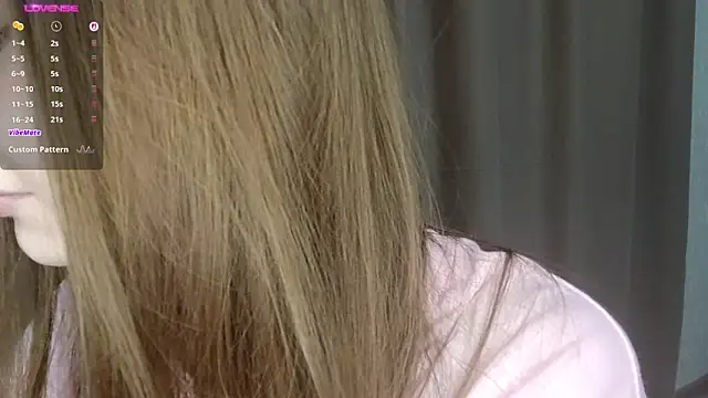 Snapshot of LeslieShay chatting on March 27, 2026, 4:52 pm LeslieShay online show from March 27, 2026, 4:52 pm