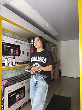 Ambarina  online show from April 9, 2026, 11:05 am