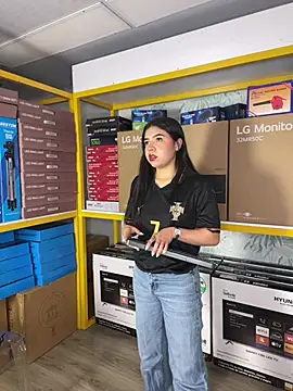 Ambarina  online show from June 17, 2026, 11:31 am