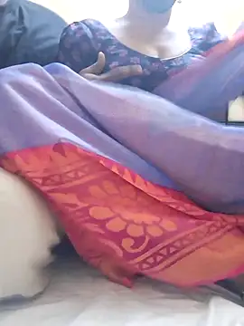 Tamil Romantic couple online show from February 21, 2026, 9:11 am