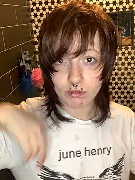 vampboytoy online show from March 9, 2026, 5:38 pm