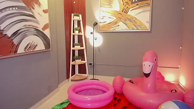 cailing  online show from March 28, 2026, 11:44 am