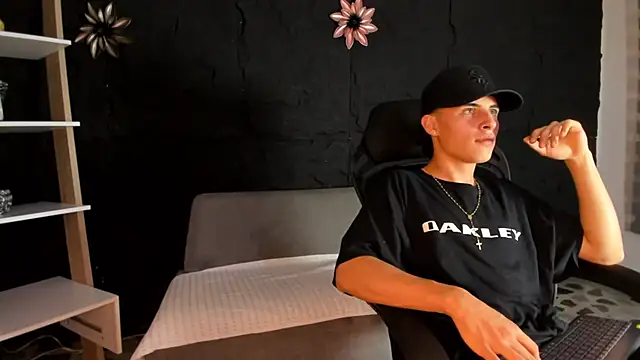 TylerDlucca online show from February 25, 2026, 4:01 am