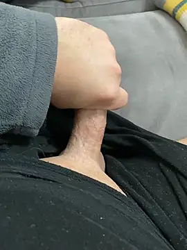 Snapshot of razorpine chatting on February 26, 2026, 2:50 pm razorpine online show from February 26, 2026, 2:50 pm