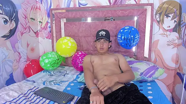 Snapshot of Axel_Monroe chatting on February 21, 2026, 6:10 pm Axel Monroe online show from February 21, 2026, 6:10 pm