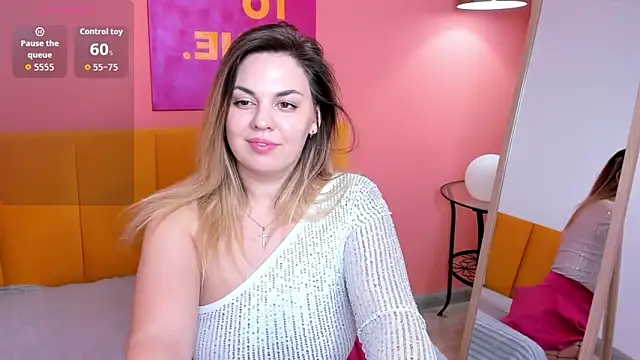 Snapshot of SofiaFabulous chatting on March 23, 2026, 1:39 am SofiaFabulous online show from March 23, 2026, 1:39 am