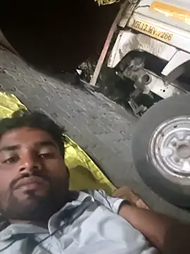 Snapshot of Fantasy_King_3939 chatting on April 12, 2026, 5:05 pm Fantasy King 3939 online show from April 12, 2026, 5:05 pm