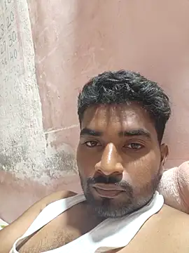 Snapshot of Fantasy_King_3939 chatting on April 8, 2026, 10:28 am Fantasy King 3939 online show from April 8, 2026, 10:28 am