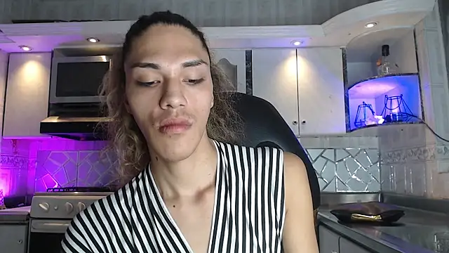 Snapshot of CrisOzzz chatting on April 10, 2026, 5:31 pm CrisOzzz online show from April 10, 2026, 5:31 pm