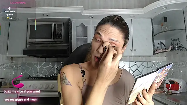 Snapshot of CrisOzzz chatting on March 27, 2026, 6:53 pm CrisOzzz online show from March 27, 2026, 6:53 pm