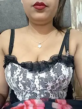 Snapshot of Shanaya-Hotty chatting on April 16, 2026, 9:50 pm Shanaya-Hotty online show from April 16, 2026, 9:50 pm