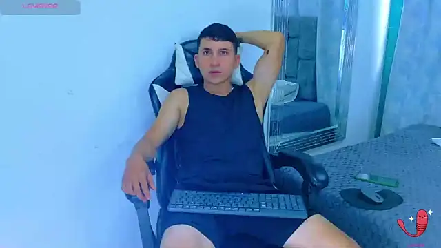 Snapshot of SharleeBoygum chatting on February 22, 2026, 7:37 pm SharleeBoygum online show from February 22, 2026, 7:37 pm