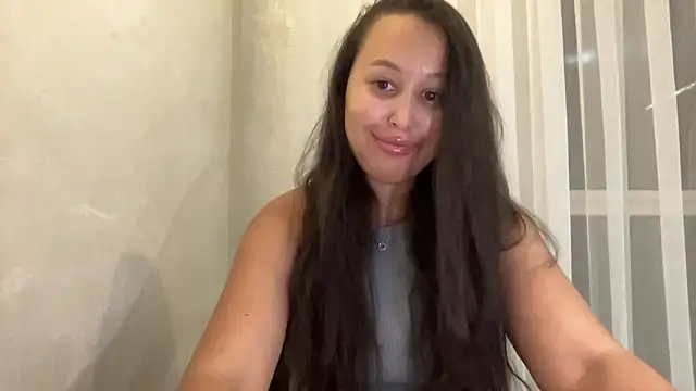 Dana 005 online show from June 22, 2026, 10:07 pm
