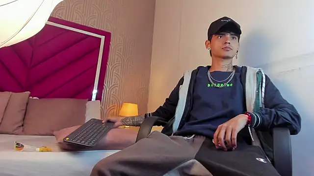 Dominic Foxx online show from February 26, 2026, 12:38 pm