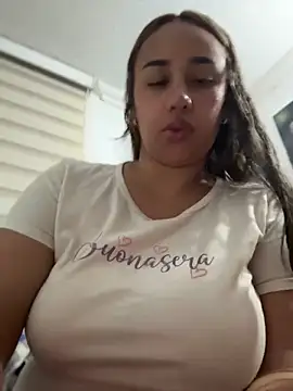 Snapshot of Eyssha chatting on May 20, 2026, 2:19 am Eyssha online show from May 20, 2026, 2:19 am