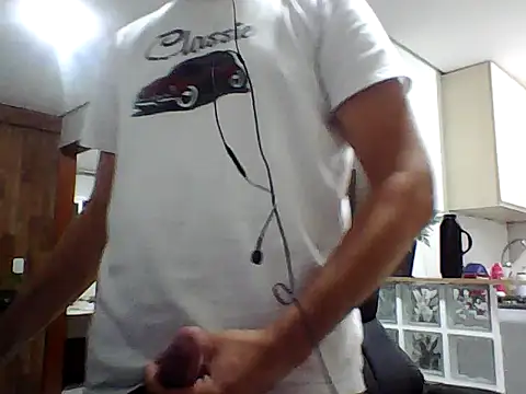 Snapshot of FabioZoe1 chatting on May 20, 2026, 1:02 am FabioZoe1 online show from May 20, 2026, 1:02 am