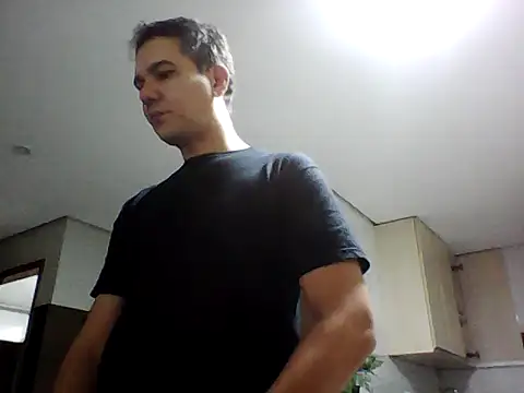 Snapshot of FabioZoe1 chatting on April 25, 2026, 11:57 pm FabioZoe1 online show from April 25, 2026, 11:57 pm