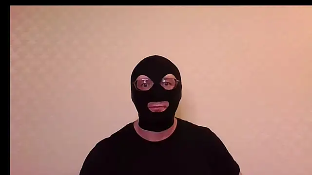 Snapshot of minotaur666 chatting on April 4, 2026, 9:10 pm minotaur666 online show from April 4, 2026, 9:10 pm