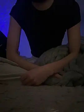 lisa moonn online show from March 16, 2026, 10:23 pm