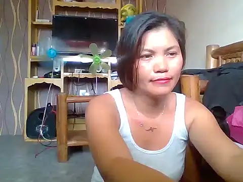 yum330 online show from June 18, 2026, 5:28 am