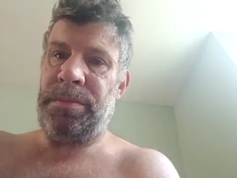 Snapshot of stud2512 chatting on July 5, 2026, 8:54 am stud2512 online show from July 5, 2026, 8:54 am