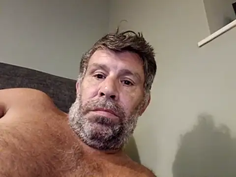 Snapshot of stud2512 chatting on July 3, 2026, 9:43 pm stud2512 online show from July 3, 2026, 9:43 pm