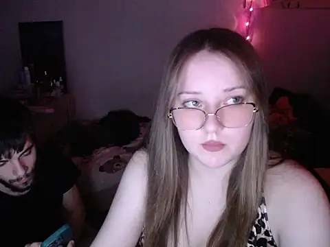 Snapshot of Kink2s chatting on February 21, 2026, 10:45 pm Kink2s online show from February 21, 2026, 10:45 pm