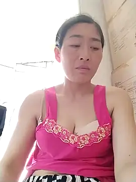 lris-Beauty77 online show from March 2, 2026, 7:15 am