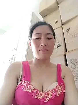 lris-Beauty77 online show from March 2, 2026, 7:09 am