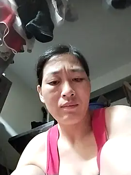 lris-Beauty77 online show from March 16, 2026, 8:11 pm