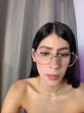 Snapshot of Dasha_Be chatting on April 25, 2026, 9:12 pm Dasha Be online show from April 25, 2026, 9:12 pm