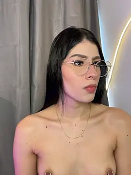 Dasha Be online show from March 1, 2026, 8:42 pm