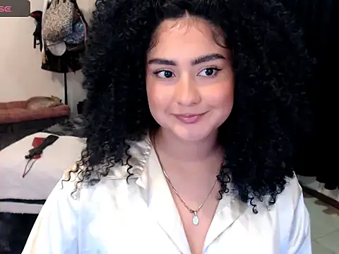 Snapshot of zakura_ania chatting on February 25, 2026, 12:22 am zakura ania online show from February 25, 2026, 12:22 am