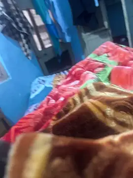 Snapshot of your_moomy69 chatting on February 21, 2026, 7:54 am your moomy69 online show from February 21, 2026, 7:54 am