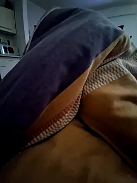 Snapshot of paulucio8 chatting on February 21, 2026, 9:22 am paulucio8 online show from February 21, 2026, 9:22 am