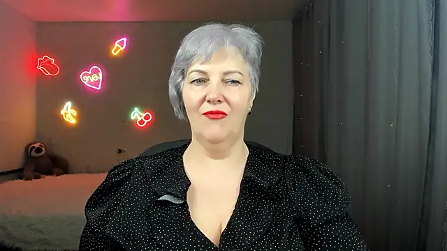 Mary-Leee online show from March 2, 2026, 1:51 pm
