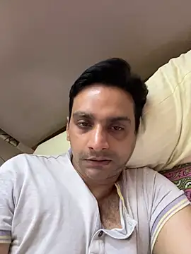 online4u08 online show from March 31, 2026, 3:03 pm