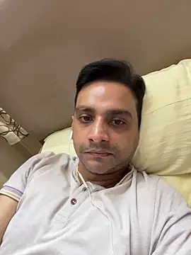 online4u08 online show from March 3, 2026, 3:19 pm