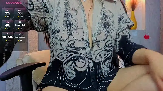 Snapshot of Genesis_b_ chatting on June 14, 2026, 12:51 am Genesis b online show from June 14, 2026, 12:51 am