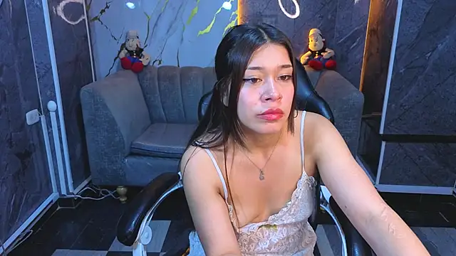 Snapshot of Genesis_b_ chatting on May 27, 2026, 8:05 pm Genesis b online show from May 27, 2026, 8:05 pm
