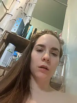 DivaAurum online show from March 31, 2026, 1:13 pm