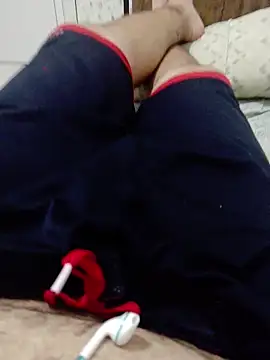 Snapshot of Rocky99mg chatting on February 22, 2026, 10:33 pm Rocky99mg online show from February 22, 2026, 10:33 pm