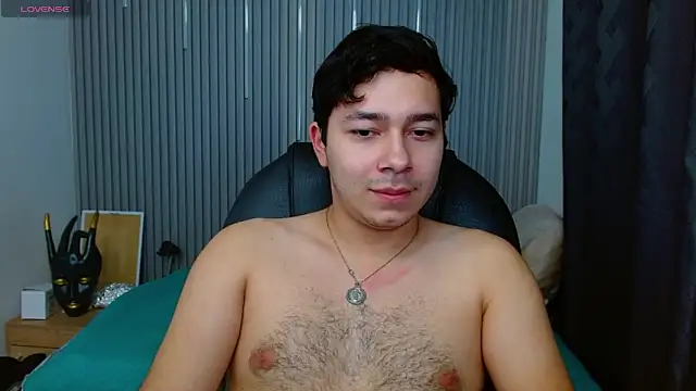 Julian Smith21 online show from May 9, 2026, 4:38 am