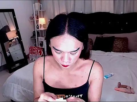 YzaHellsex online show from March 18, 2026, 7:04 pm